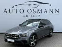 Używany Mercedes E400 Night 330 KM (242 kW) 2022 Szary Sedan/Limuzyna