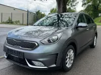 Gebraucht Kia Niro Vision 105 PS (77 kW) 2017 Grau SUV