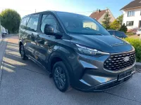Neu Ford Tourneo Titanium 150 PS (110 kW) 2026 Grau Van / Kleinbus
