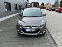 Gebraucht Hyundai ix20 Classic 90 PS (66 kW) 2012 Braun Kleinwagen