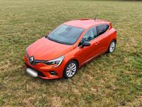 Gebraucht Renault Clio V Intens 91 PS (66 kW) 2021 Orange Limousine