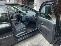 Gebraucht Renault Clio II 75 PS (55 kW) 2007 Schwarz Kleinwagen