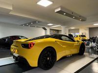 Gebraucht Ferrari 488 670 PS (492 kW) 2018 Gelb Coupé