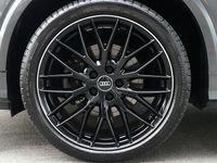 Gebraucht Audi Q2 S-Line 150 PS (110 kW) 2020 Grau SUV