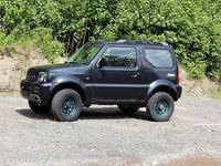 Gebraucht Suzuki Jimny 86 PS (63 kW) 2011 Schwarz SUV