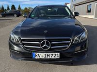 Gebraucht Mercedes E220 194 PS (142 kW) 2019 Schwarz Limousine
