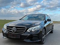 Gebraucht Mercedes E350 258 PS (189 kW) 2016 Schwarz Limousine