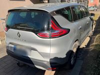 Gebraucht Renault Espace 130 PS (95 kW) 2017 Silber Van / Kleinbus