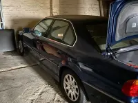 Gebraucht BMW 750 326 PS (239 kW) 1997 Blau Limousine
