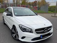 Gebraucht Mercedes CLA200 Shooting Brake Edition 156 PS (114 kW) 2018 Weiß Kombi