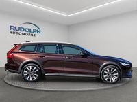 Gebraucht Volvo V60 CC Pro 190 PS (139 kW) 2019 Havana brown Kombi