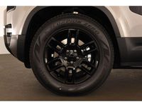 Neu Land Rover Defender S 200 PS (147 kW) 2026 Grau SUV