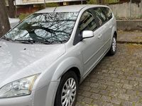 Gebraucht Ford Focus 115 PS (84 kW) 2006 Silber Kombi