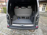 Gebraucht VW T6 150 PS (110 kW) 2018 Grau Van