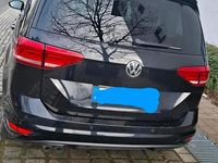 Gebraucht VW Touran 150 PS (110 kW) 2018 Schwarz Van / Kleinbus