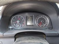 Second-hand VW Caddy 109 CP (80 kW) 2012 Alb Monovolum