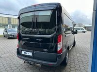 Gebraucht Ford Transit Trend 131 PS (96 kW) 2016 Iridiumschwarz metallic (metallic) Van