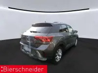 Second-hand VW T-Roc R-line 150 CP (110 kW) 2025 Gri SUV