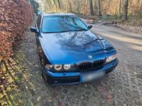 Gebraucht BMW 525 163 PS (119 kW) 2002 Blau Limousine