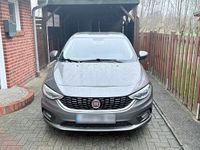 Gebraucht Fiat Tipo 95 PS (69 kW) 2016 Grau Limousine