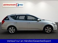 Second-hand Kia Ceed 109 CP (80 kW) 2011 Argintiu Hatchback