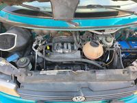 Second-hand VW Multivan 110 CP (80 kW) 1995 Verde Monovolum