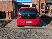 Gebraucht VW up! 60 PS (44 kW) 2017 Rot Kleinwagen