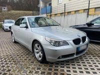 Gebraucht BMW 525 177 PS (130 kW) 2005 Silber Limousine