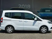 Gebraucht Ford Tourneo Courier Trend 101 PS (74 kW) 2022 Frostweiß Van / Kleinbus