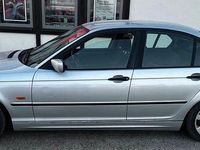 Gebraucht BMW 318 118 PS (86 kW) 2001 Silber Limousine