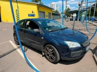 Gebraucht Ford Focus 100 PS (73 kW) 2006 Blau Kleinwagen