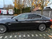 Gebraucht BMW 523 Sport Line 204 PS (150 kW) 2011 Grau Limousine