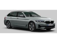 Gebraucht BMW 530e 184 PS (135 kW) 2022 Skyscraper grey (metallic) Kombi