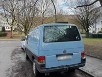 Second-hand VW Transporter 78 CP (57 kW) 2000 Albastru Van