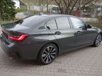 gebraucht BMW 320 320 d xDrive Sport Line,HeadUp,Navi,