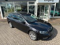 Gebraucht Skoda Octavia Elegance 150 PS (110 kW) 2014 Schwarz Kleinwagen
