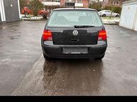 Gebraucht VW Golf IV 101 PS (74 kW) 2002 Schwarz Kleinwagen