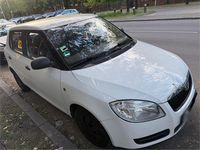 Gebraucht Skoda Fabia 85 PS (62 kW) 2009 Weiß Kleinwagen