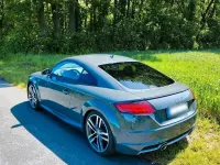 Gebraucht Audi TT Comfort 184 PS (135 kW) 2016 Grau Coupé