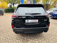 Neu Subaru Forester Trend 136 PS (100 kW) 2025 Schwarz SUV