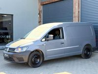 Usata VW Caddy 105 CV (77 kW) 2017 Grigio Monovolume