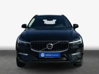 Gebraucht Volvo XC60 Core 250 PS (183 kW) 2025 SUV
