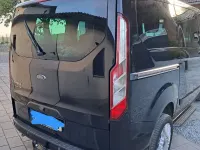 Gebraucht Ford Tourneo Titanium 125 PS (91 kW) 2015 Schwarz Van / Kleinbus