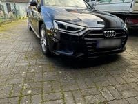 Gebraucht Audi A4 163 PS (119 kW) 2020 Schwarz Kombi