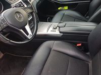 Gebraucht Mercedes E220 Avantgarde 170 PS (125 kW) 2016 Grau Limousine