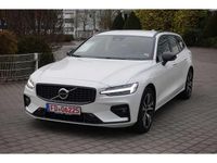 Gebraucht Volvo V60 145 PS (106 kW) 2022 Kombi