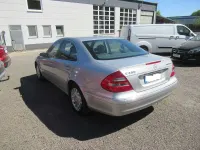 Second-hand Mercedes E200 Elegance 163 CP (119 kW) 2002 Argintiu Berlinǎ