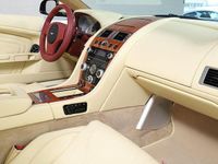 Gebraucht Aston Martin DBS 517 PS (380 kW) 2010 Beige Cabrio