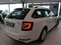 Gebraucht Skoda Octavia Tour 150 PS (110 kW) 2020 Andere Kombi
