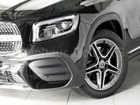 Gebraucht Mercedes GLB250 AMG 224 PS (164 kW) 2023 Kosmosschwarz (metallic) SUV